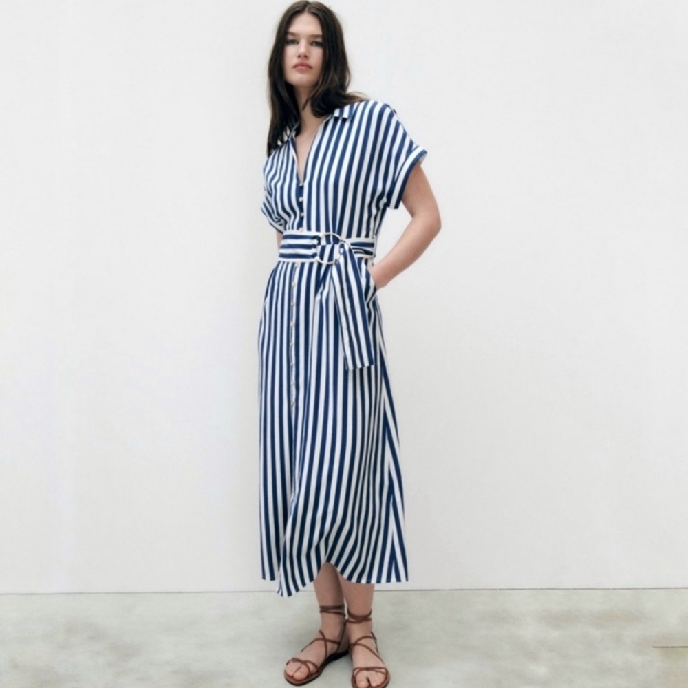 NWT Zara Navy and White Striped Linen Blend Midi Dress
Size Medium